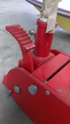 ขายแม่แรงจรเข้ ขนาด 5ตัน