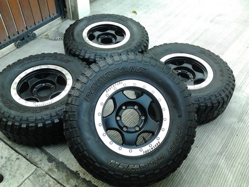 Max + ยาง MT 31/10.5/15 ปี13 สวยๆ 1ชุด