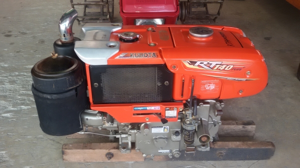 ขายเครื่อง RT140 ราคา36000บาท  สวยมากครับเดิมๆยังไม้ได้แกะ ครับรถอยู่ วังบัว อ คลองขลุง จ กำแพง โทร 0813655997 อำพร พาเจริญราคานี้ยังต่อลองได้อีกนะครับ