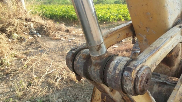 รถแบคโฮ ยี่ห้อโคมัตซุ รุ่น Pc100 รุ่น5S มีเล่มทะเบียน