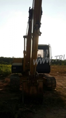 รถแบคโฮ ยี่ห้อโคมัตซุ รุ่น Pc100 รุ่น5S มีเล่มทะเบียน