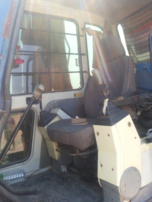 ขายรถแบ็คโฮ มาร์คที 120 รุ่น3 ไฟฟ้าเต็มเครื่องดีไม่มีเยื้อม เอวแน่น โซ่่ไม่สวย เปลี่ยนให้ใหม่2เส้น แอร์เย็น ใบ อินวอย ทำทะเบียน จัดไฟแน้นได้ 5 แสนบาทครับ ขายรถแบ็คโฮ มาร์คที 120 รุ่น3 ไฟฟ้าเต็มเครื่องดีไม่มีเยื้อม เอวแน่น โซ่่ไม่สวย เปลี่ยนให้ใหม่2เส้น แอร์เย็น ใบ อินวอย ทำทะเบียน จัดไฟแน้นได้ 5 แสนบาทครับ