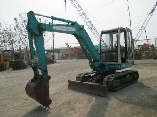 KOMATSU PC 40-7 แทรคยาง