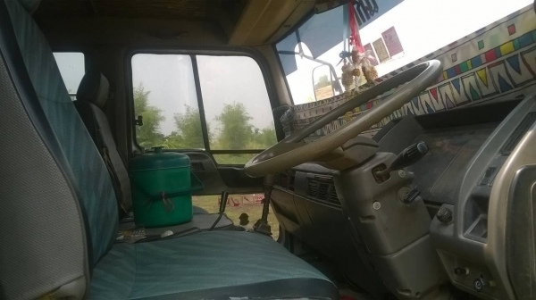 ขายรถพ่วง แม่ดั้ม - ลูกไม่ดั้ม HINO FM1M วางเครื่อง 3M 240 แรงม้า คัสซีสวยจัดตลอดเส้น เกียร์เดิม สโลว์เดิม ยางเต็มทั้งหมด ทะเบียนพร้อมโอนครับ