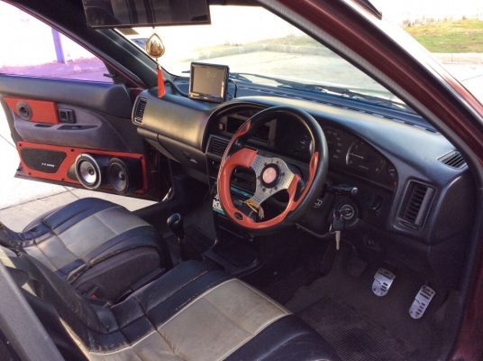 ขายรถโตโยต้า โคโรล่า ปี91 เครื่อง 1.6 เกียร์ธรรมดา ติดแก๊ส LPG กระจกไฟฟ้าทั้งคัน ภายในเดิมๆ เครื่องเสียงCD ทีวี ชุดกลางใช้ได้หมด สีมีริ้วรอยมีผุนิดหน่อย แม็ก14" รถขับดีเลยครับ ขับทางไกลได้เลย ภาษีไม่ขาดต่อ เอกสารพร้อม ขายถูกครับ