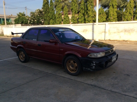 ขายรถโตโยต้า โคโรล่า ปี91 เครื่อง 1.6 เกียร์ธรรมดา ติดแก๊ส LPG กระจกไฟฟ้าทั้งคัน ภายในเดิมๆ เครื่องเสียงCD ทีวี ชุดกลางใช้ได้หมด สีมีริ้วรอยมีผุนิดหน่อย แม็ก14" รถขับดีเลยครับ ขับทางไกลได้เลย ภาษีไม่ขาดต่อ เอกสารพร้อม ขายถูกครับ