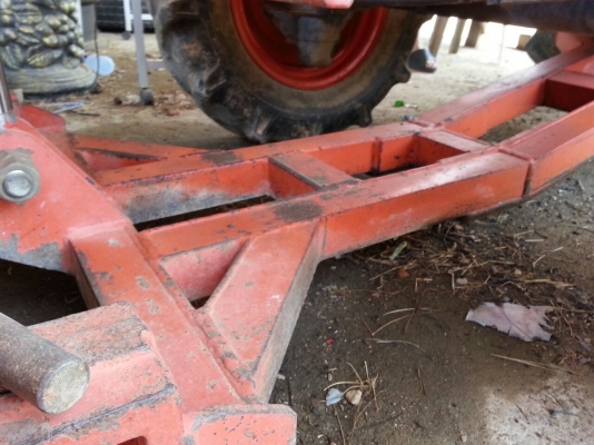 รถไถ L3608  ปี 51 ,   ( รถทำงาน 477 ชม. )    สนใจติดต่อ  081 - 6079515