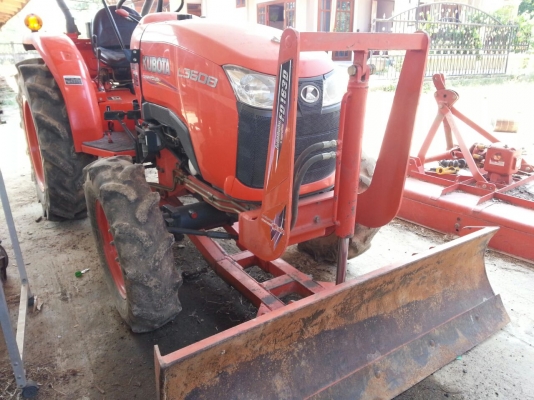 รถไถ L3608  ปี 51 ,   ( รถทำงาน 477 ชม. )    สนใจติดต่อ  081 - 6079515