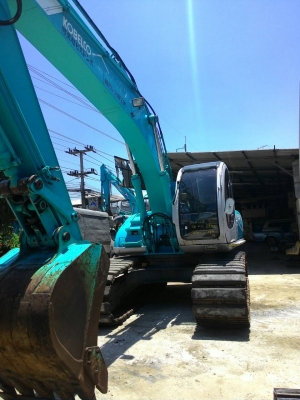 ขายด่วน KOBELCO SK200-2  มาร์คไฟว์  เก่าญี่ปุ่น  เดิมไม่บิ้ว  สภาพสวยมากๆๆๆ   พร้อมใช้งาน   โทร 089-3818694 ดวงนภา  เตียวตระกูล