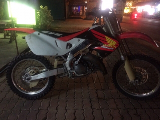 ขายรถสูตรเก่าญี่ปุ่นCr125 Y1999