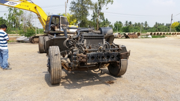 ขายซาก6ล้อ nissan