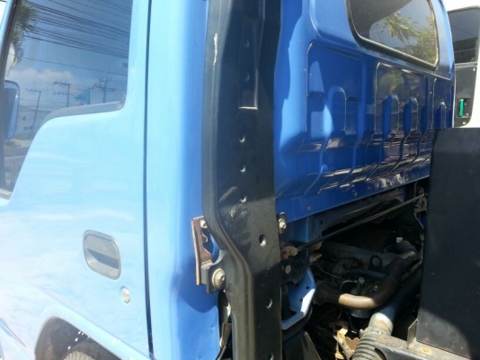 รถอีซูซุ 6 ล้อดั้ม NPR 130 แรงม้า.  สนใจติดต่อ  081 - 6079515