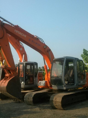ขายด่วน HITACHI EX120-5  เก่า ญี่ปุน  สภาพสวยมากๆๆ   พร้อมใช้งาน  โทร 089-3818694  ดวงนภา เตียวตระกูล