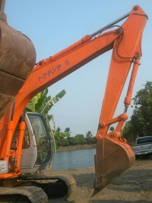 ขายด่วน HITACHI EX120-5  เก่า ญี่ปุน  สภาพสวยมากๆๆ   พร้อมใช้งาน  โทร 089-3818694  ดวงนภา เตียวตระกูล