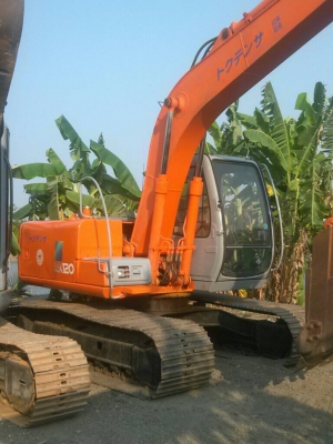 ขายด่วน HITACHI EX120-5  เก่า ญี่ปุน  สภาพสวยมากๆๆ   พร้อมใช้งาน  โทร 089-3818694  ดวงนภา เตียวตระกูล