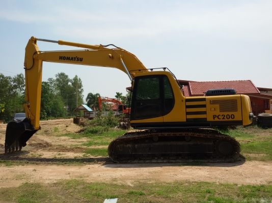 ขาย รถแบคโฮ Komatsu PC200-6