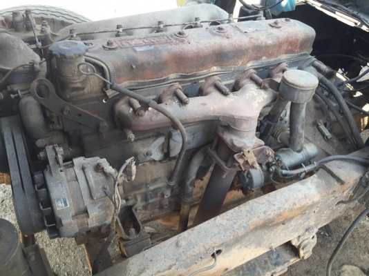 6 ล้อ 165 แรง ติดเครน 5 ตัน สภาพรถไม่สวย แต่เครื่องสวย คัสซีสวย เล่มทะเบียน พร้อมโอน