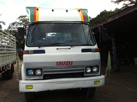 สิบล้อ JCM พิ้นเรียบ เพลาเดียว  เครื่อง175 แรง