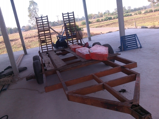 ขายรถเกี่ยวข้าวDC  60. ปี53. ทำงาน1750ช.ม. ปี54. 1554 ช.ม2. คันพร้อมตัวลาก. เครื่องดีมากๆครับช่างล่างดีพร้อมทำงานได้เลยครับ เล่มทะเบียนพร้อมโอนครับ..ไม่แพงอย่างทีคิดครับ..เฒ่าแก่กำลังมองหารถเกี่ยวรุ่นนี้อยู่โทรมาติดต่ราคาได้เลยครับ..รับรองไม่ผิดครับ..3คัน