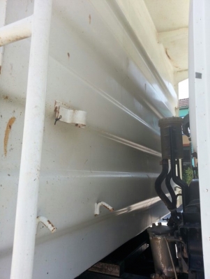 รถอีซูซุ 10 ล้อดั้ม FXZ  320  แรงม้า.   สนใจติดต่อ 081 - 6079515