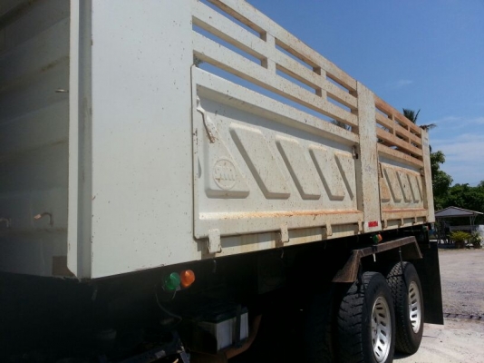 รถอีซูซุ 10 ล้อดั้ม FXZ  320  แรงม้า.   สนใจติดต่อ 081 - 6079515