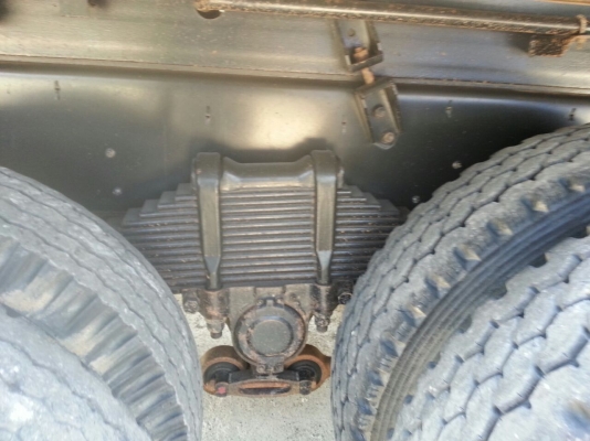 รถอีซูซุ 10 ล้อดั้ม FXZ  320  แรงม้า.   สนใจติดต่อ 081 - 6079515