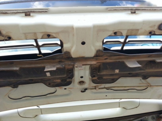 รถอีซูซุ 10 ล้อดั้ม FXZ  320  แรงม้า.   สนใจติดต่อ 081 - 6079515