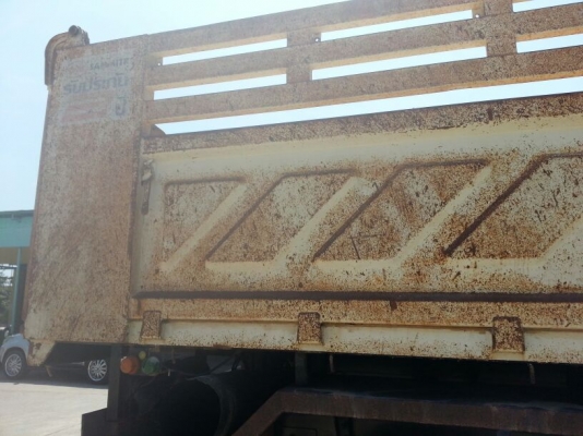 รถอีซูซุ 10 ล้อดั้ม FXZ  320  แรงม้า.   สนใจติดต่อ 081 - 6079515