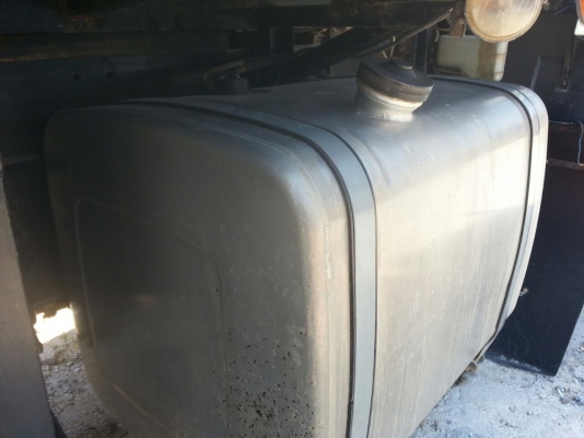 รถอีซูซุ 10 ล้อดั้ม FXZ  320  แรงม้า.   สนใจติดต่อ 081 - 6079515