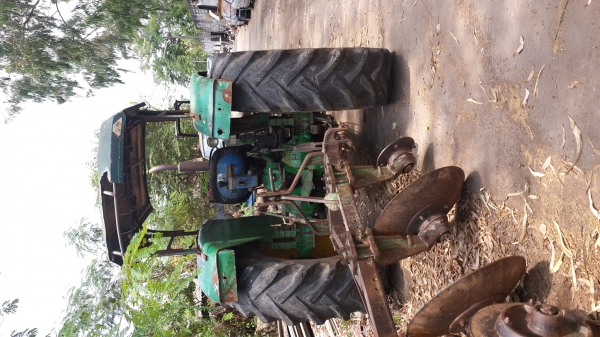 รถไถจอนเดียแบบถืกขายพร้อมใช้งาน รถไถจอนเดียแบบถืกขายพร้อมใช้งาน