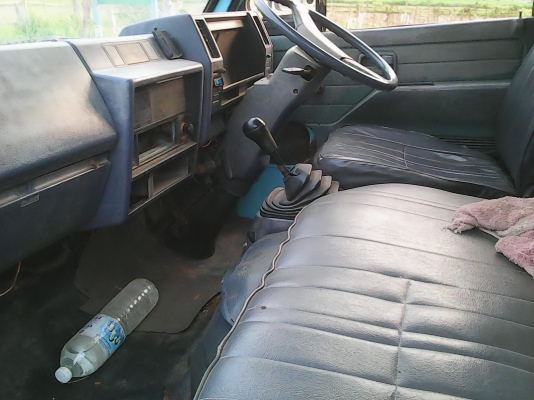 ขายหกล้อเล็กISUZU-NKR55EU5M ปี37 เครื่อง4JB1-88 แรงม้า พร้อมสโลว์กลาง