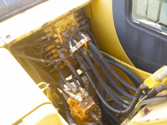 ถึงไทยแล้วครับ Komatsu PC120-6E 64776 2000yr 7919hr Wide shoe