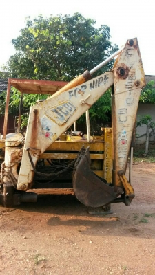 ขายรถตัก JCB สภาพสวยพร้อมใช้ ติดต่อได้ที่คุณ อ๊อฟ พิจิตร 086-737-9991 ขายรถตัก JCB สภาพสวยพร้อมใช้ ติดต่อได้ที่คุณ อ๊อฟ พิจิตร 086-737-9991