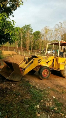 ขายรถตัก JCB สภาพสวยพร้อมใช้ ติดต่อได้ที่คุณ อ๊อฟ พิจิตร 086-737-9991 ขายรถตัก JCB สภาพสวยพร้อมใช้ ติดต่อได้ที่คุณ อ๊อฟ พิจิตร 086-737-9991
