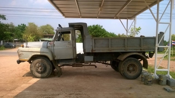 ขาย 6 ล้อดั้มหัวยาว เครื่อง 6BD1 165 แรงม้า เฟืองท้าย FUSO คัสซีสวยตลอดเส้น ดั้มดี ยางเต็ม ทะเบียนพร้อมโอนครับ