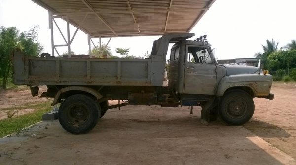 ขาย 6 ล้อหัวยาวดั้ม คัสซีสวยตลอดเส้น เครื่อง 6BD1 165 แรงม้า เฟืองท้ายใหญ่ FUSO รถใช้งานอยู่ทุกวัน ทะเบียนพร้อมโอนครับ ขาย 6 ล้อหัวยาวดั้ม คัสซีสวยตลอดเส้น เครื่อง 6BD1 165 แรงม้า เฟืองท้ายใหญ่ FUSO รถใช้งานอยู่ทุกวัน ทะเบียนพร้อมโอนครับ