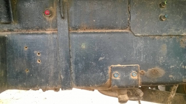 ขาย 6 ล้อหัวยาวดั้ม คัสซีสวยตลอดเส้น เครื่อง 6BD1 165 แรงม้า เฟืองท้ายใหญ่ FUSO รถใช้งานอยู่ทุกวัน ทะเบียนพร้อมโอนครับ ขาย 6 ล้อหัวยาวดั้ม คัสซีสวยตลอดเส้น เครื่อง 6BD1 165 แรงม้า เฟืองท้ายใหญ่ FUSO รถใช้งานอยู่ทุกวัน ทะเบียนพร้อมโอนครับ