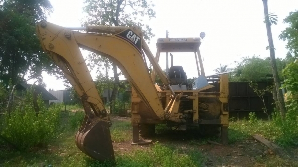 ขายรถตักหน้าขุดหลัง CATERPILLAR 428B สภาพพร้อมใช้งาน เอกสารเล่มทะเบียน เครื่องแน่น ปั้มแรง ราคาต่อรองได้ครับ