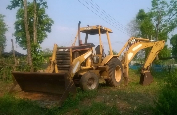 ขายรถตักหน้าขุดหลัง CATERPILLAR 428B สภาพพร้อมใช้งาน เอกสารเล่มทะเบียน เครื่องแน่น ปั้มแรง ราคาต่อรองได้ครับ