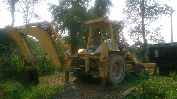 ขายรถตักหน้าขุดหลัง CATERPILLAR 428B สภาพพร้อมใช้งาน เอกสารเล่มทะเบียน เครื่องแน่น ปั้มแรง ราคาต่อรองได้ครับ