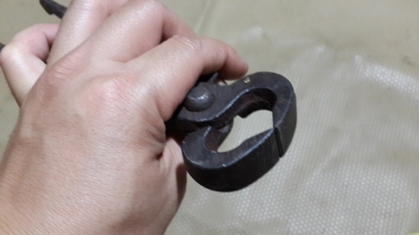 คีมปากนกแก้ว Germany  ตัวใหญ่ครับ