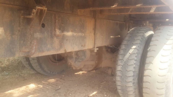 **350,000 บ.ต่อรอง///10ล้อเทเลอร์2เพลาNISSAN-185** ขาย NISSAN DIESEL-185 10ล้อ2เพลาท้ายลาดขึ้นแบคคโฮ200/320 NISSAN DEISEL 6TWC13 PD6-185HP เครื่องเดิม เกียร์เดิม วางหัวFUSO หัวนอก (ยังไม่ลงเล่ม) เครื่องดี แรงดี อึด เกียร์ดี เข้าง่าย ช่วงล่างใหญ่ คัสซีใหญ่