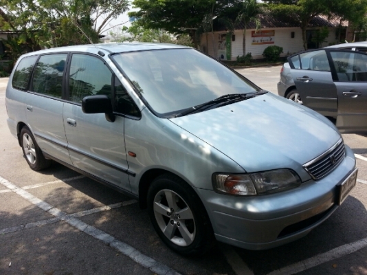 ฮอนด้าปี97 รถ7 ที่นั่ง abs airbagคู่ แต่งครบ พร้อมเดินทาง