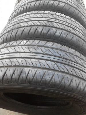 265/65R17 DUNLOP GRANDTREK PT2  ชุด 4 เส้น ปี 2014 ใหม่ๆ ไม่มีปะ tel.081-427-3941