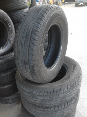 265/65R17 DUNLOP GRANDTREK PT2  ชุด 4 เส้น ปี 2014 ใหม่ๆ ไม่มีปะ tel.081-427-3941