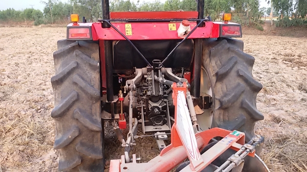 ยันม่าร์ EF 453T ปี52 ครับ