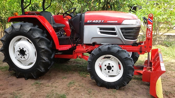 ยันม่าร์ EF 453T ปี52 ครับ