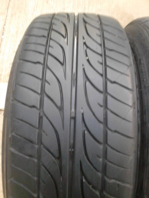 205/45R17  DUNLOP SP SPORT LM703 ปี 2013 มี 2 เส้น  tel.081-427-3941