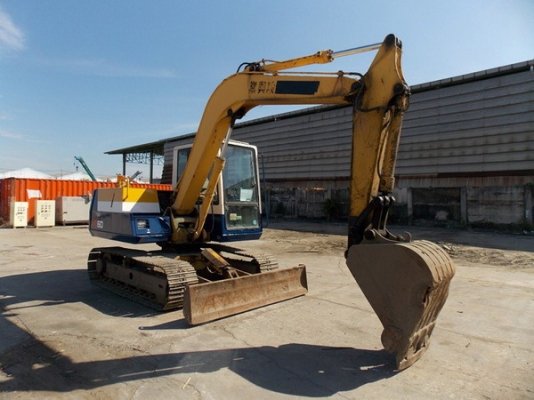 ขายรถขุด KOMATSU PC60-6 ขายรถขุด KOMATSU PC60-6