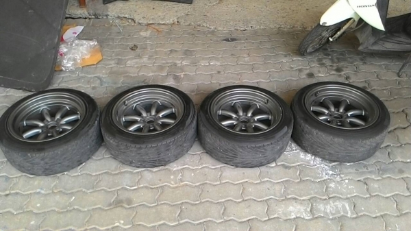 ขายล้อกล้วย